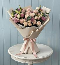 Букет цветов из:  Розы и Лизиантусы #REPLACE_PRED# Кабардинка