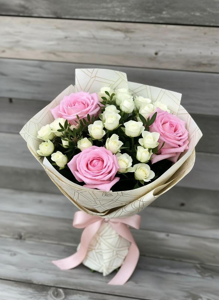 Букет цветов из: Розы в Кабардинка