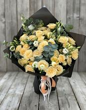 Букет цветов из:  Розы и Лизиантусы #REPLACE_PRED# Кабардинка
