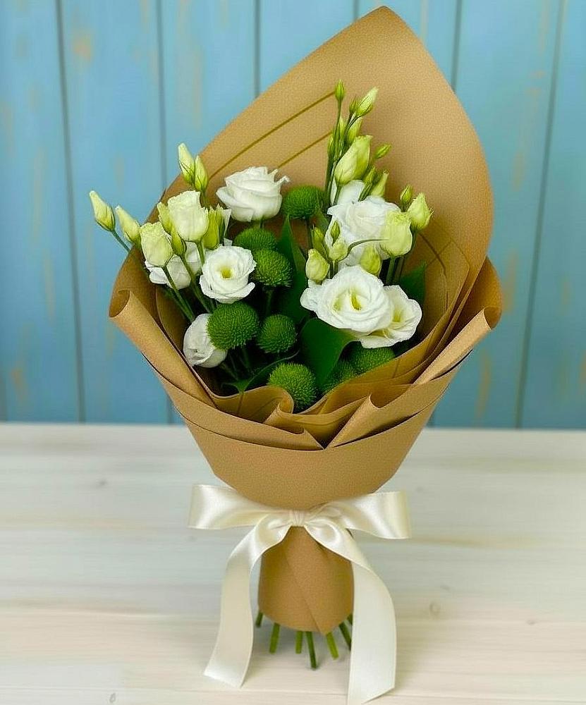 Букет цветов из: Хризантемы и Лизиантусы в Кабардинка