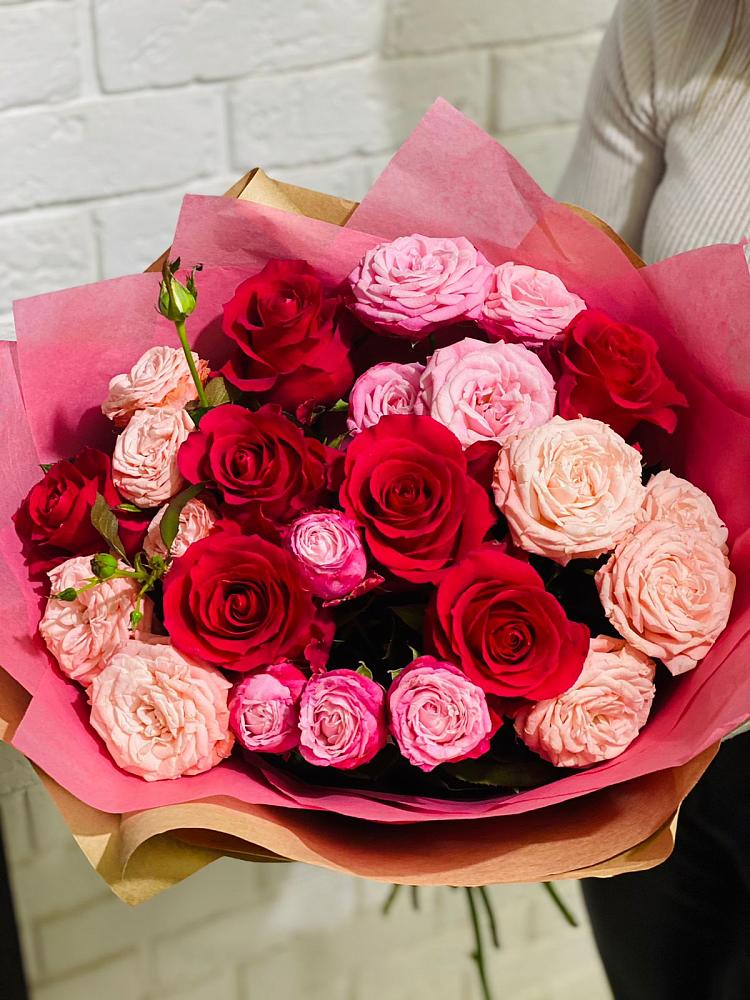 Букет цветов из: Розы в Кабардинка