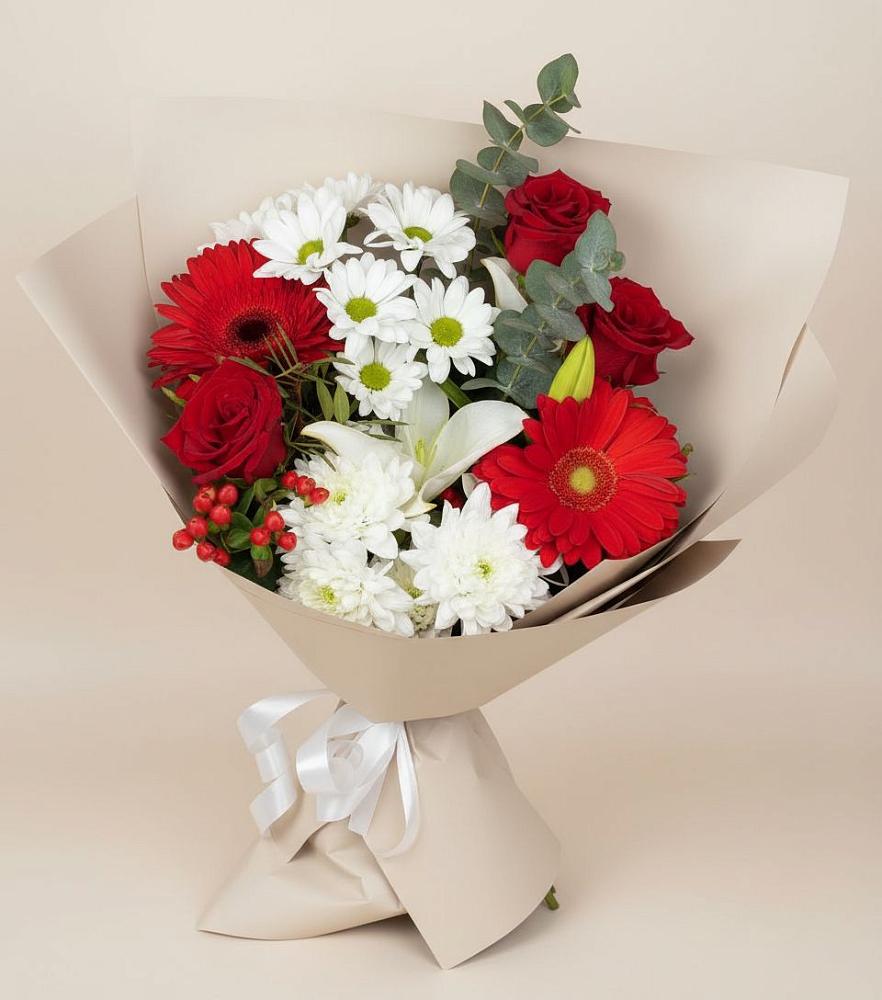 Букет цветов из: Розы, Хризантемы, Герберы и Лилии в Кабардинка