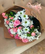 Букет цветов из:  Розы и Хризантемы в Кабардинка