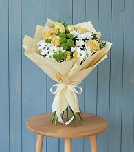 Букет цветов из:  Хризантемы и Розы в Кабардинка