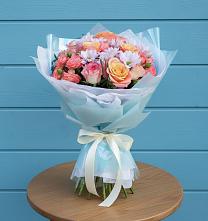 Букет цветов из:  Хризантемы и Розы в Кабардинка