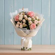 Букет цветов из:  Розы в Кабардинка