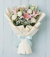 Букет цветов из:  Лилии в Кабардинка