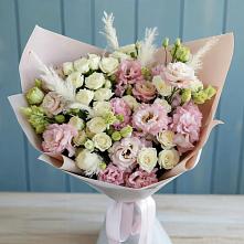 Букет цветов из:  Альстромерии и Розы в Кабардинка